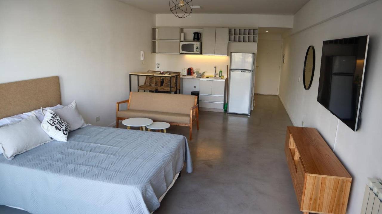 Lugar Ideal Con Pileta , Mucha Vida Alrededor Apartment Buenos Aires Bagian luar foto