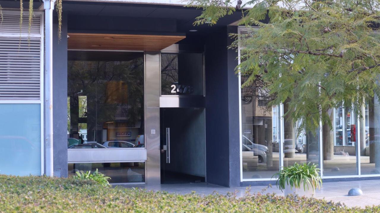 Lugar Ideal Con Pileta , Mucha Vida Alrededor Apartment Buenos Aires Bagian luar foto